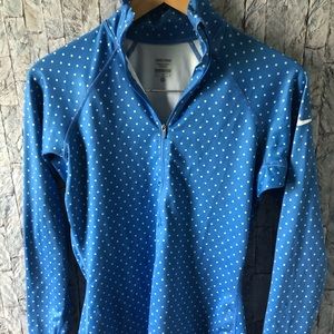 NIKE Pro Quarter Zip Top